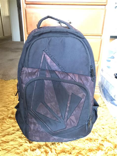 volcom laptop bag.